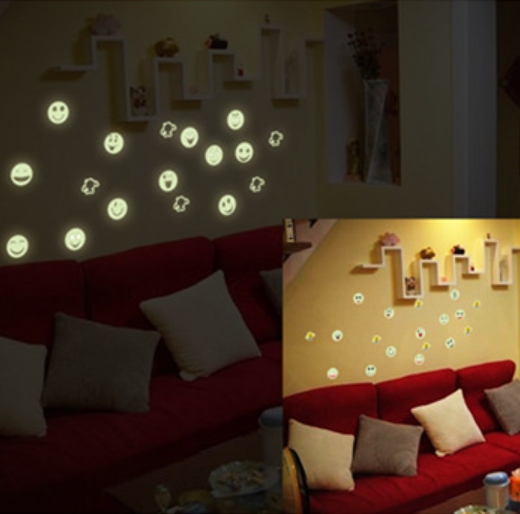 Set of glowing wall stickers "Smileys"