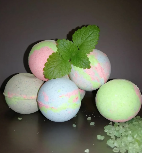 Bath bombs, 90g (1 pc.) ASSORTMENT