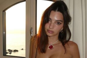 Emily Ratajkowski Uses This Snail Mucin Serum for Glowy Skin, and It’s Just $12 RN